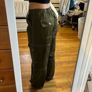 Baggy Green cargo pants